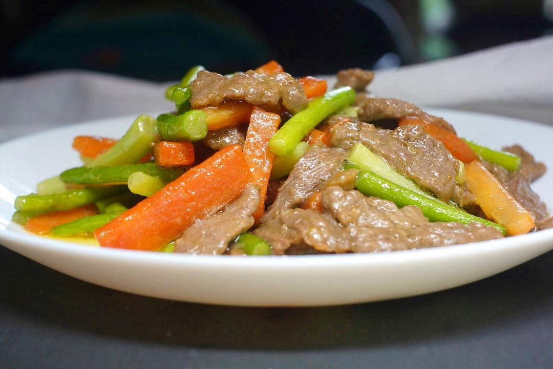 杭椒牛柳黑椒牛柳 终于找到炒出嫩牛肉的办法了 肉片肉丝都适用