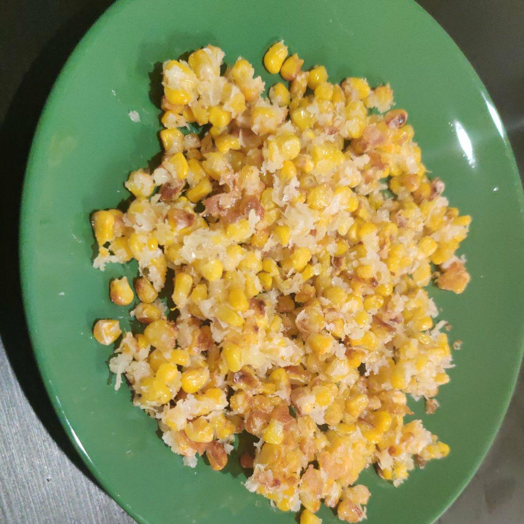 玉米烙总是失败？很多人第一步就做错，先烧热油是关键，饭店做法