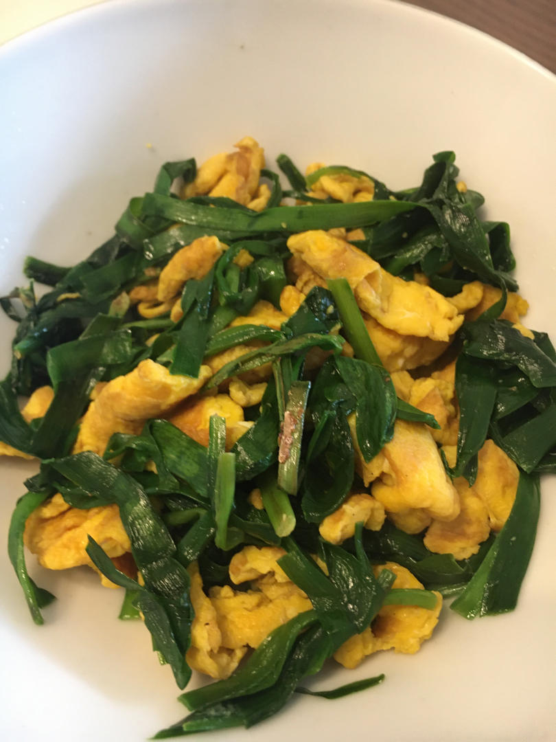 韭菜炒鸡蛋——三分钟快手下饭菜 掌握火候的秘诀