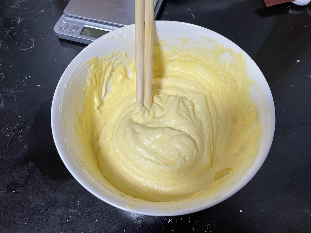 外脆内糯华夫饼：完美复刻小吃街Q格格/格子Q🧇（可可和奶香口味）的做法 步骤1