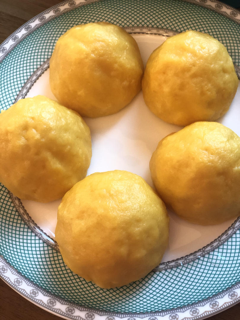 纯玉米面窝窝头(烫面.不发酵)