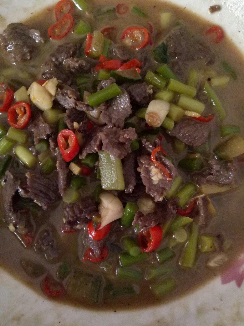 小炒牛肉