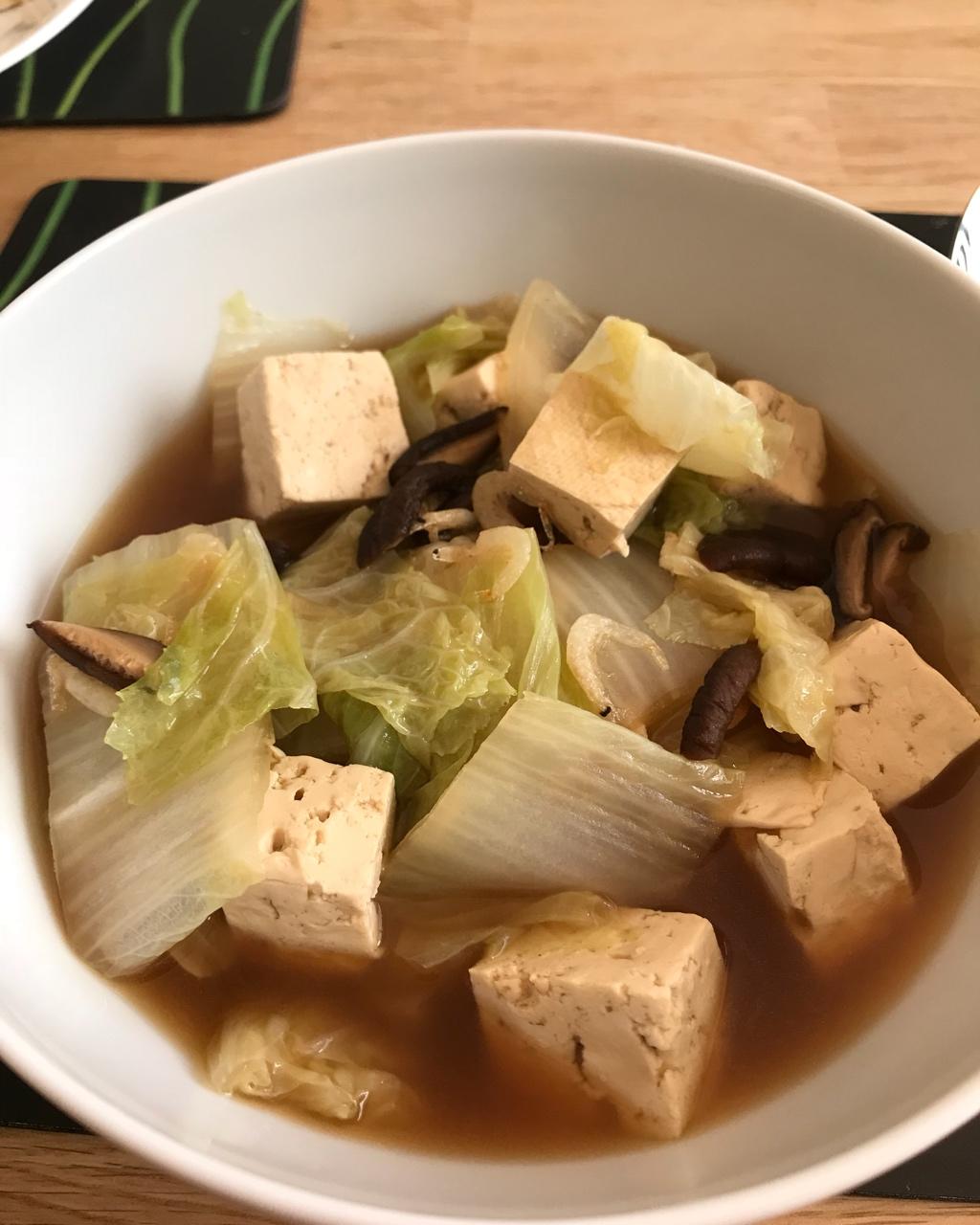 白菜虾皮豆腐煲