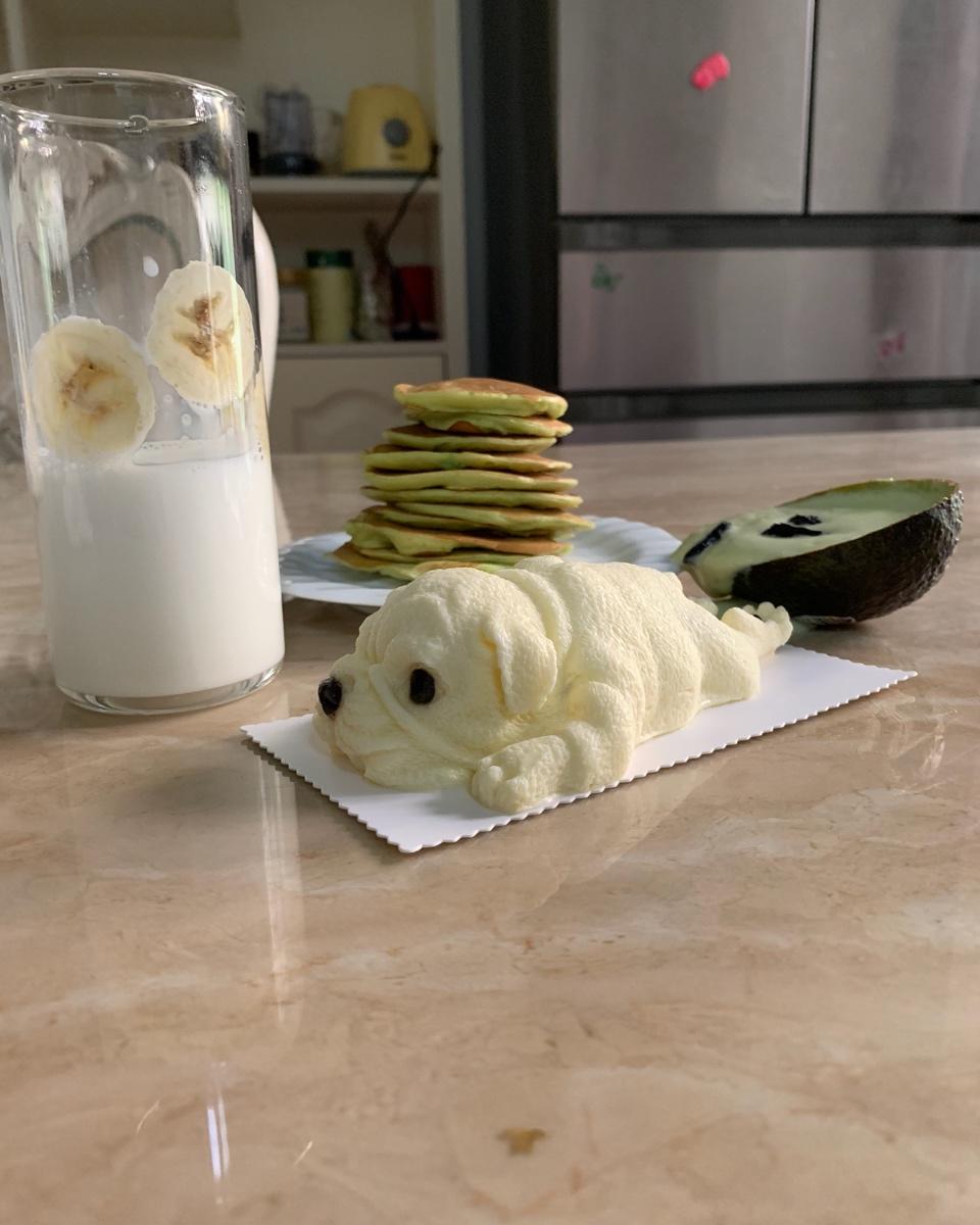 香蕉牛油果松饼