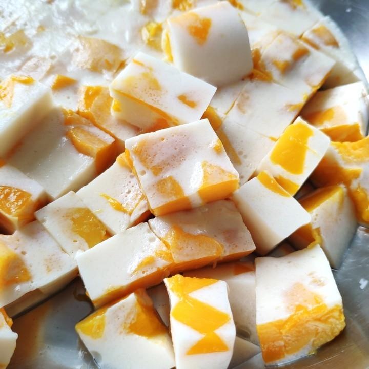 一次就成功牛奶芒果布丁