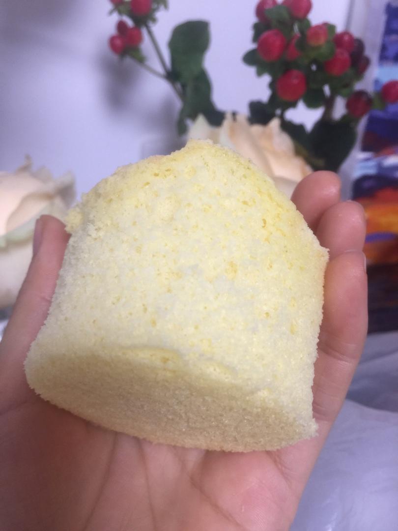 纸杯蛋糕 8寸戚风蛋糕的量