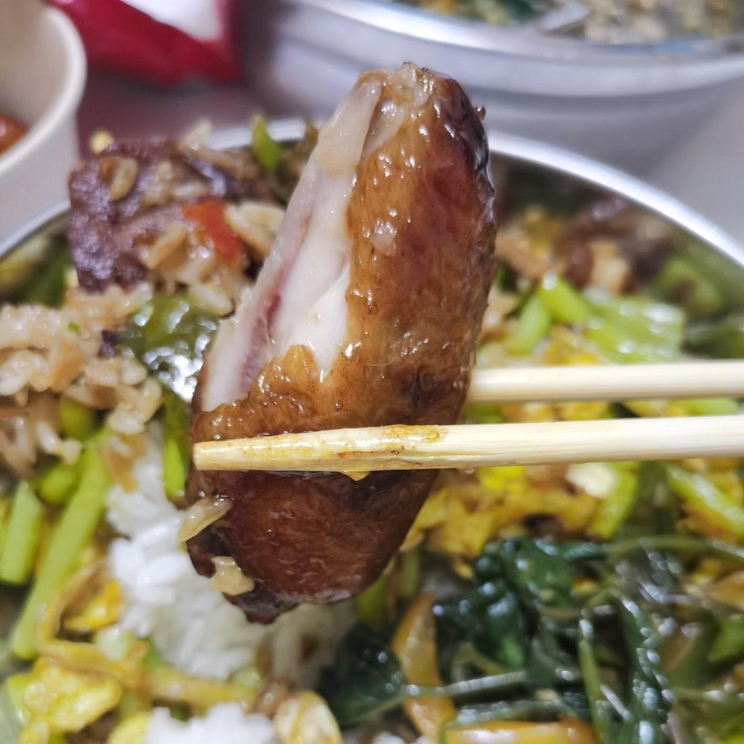 厨师长教你：“可乐鸡翅”的家常做法，味道鲜嫩可口，先收藏起来