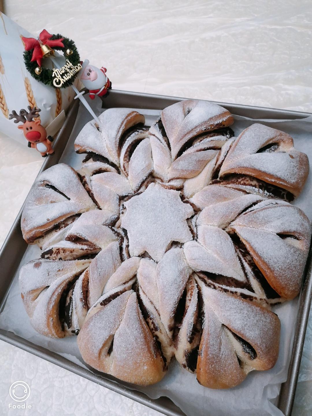 ins风圣诞节雪花豆沙面包---错过了夏天的风秋天的雨 不能再错过冬天的雪花