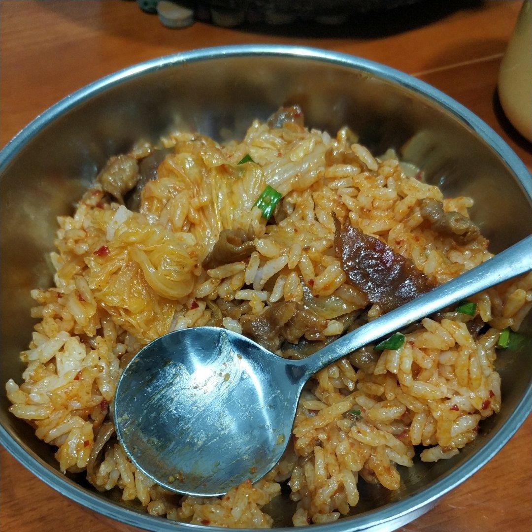 泡菜肥牛炒饭