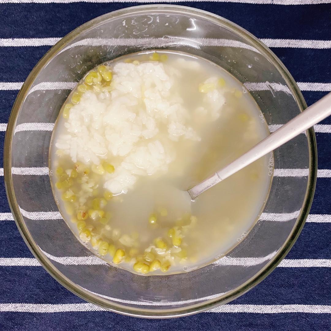 eyehc做的绿豆糯米甜甜