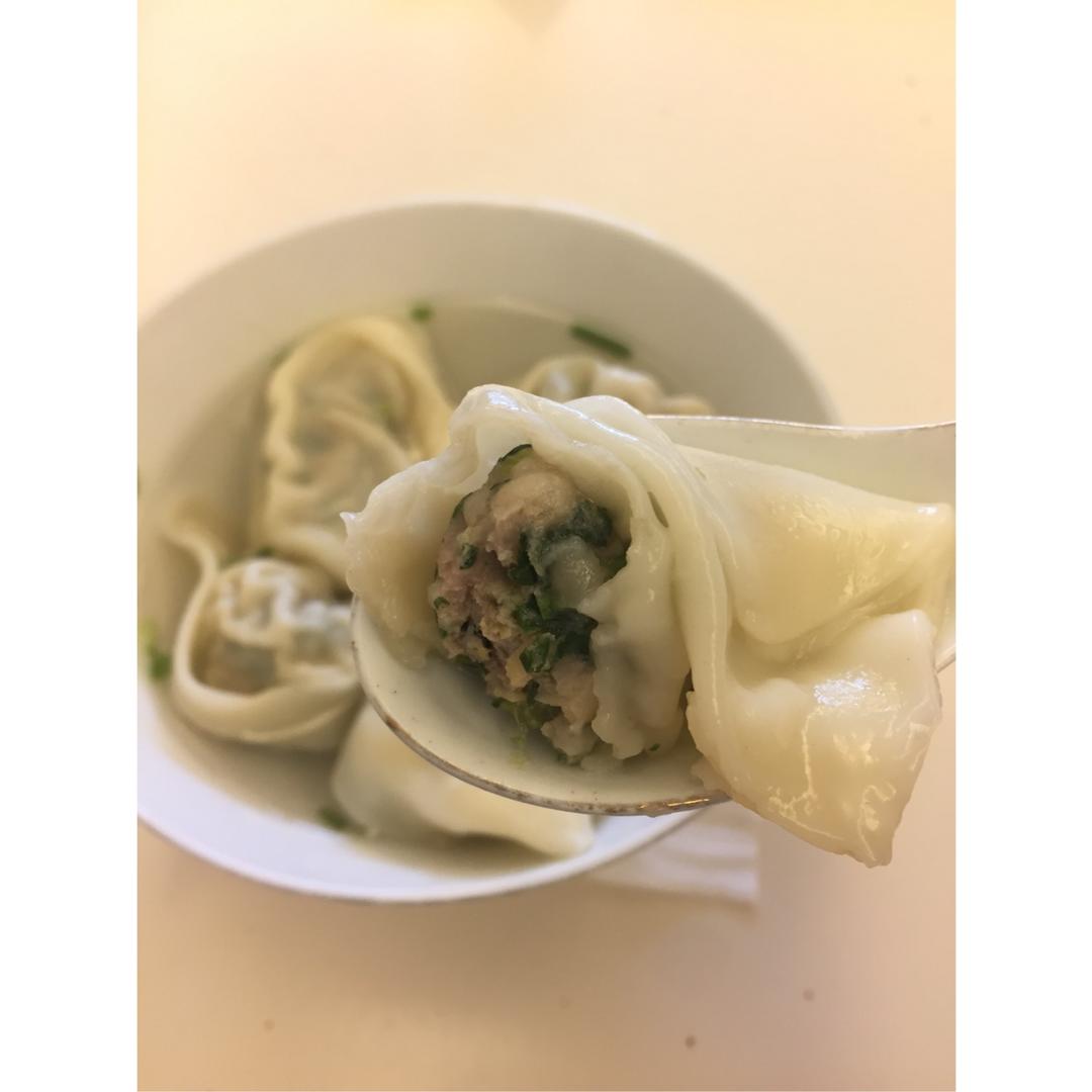 荠菜大馄饨