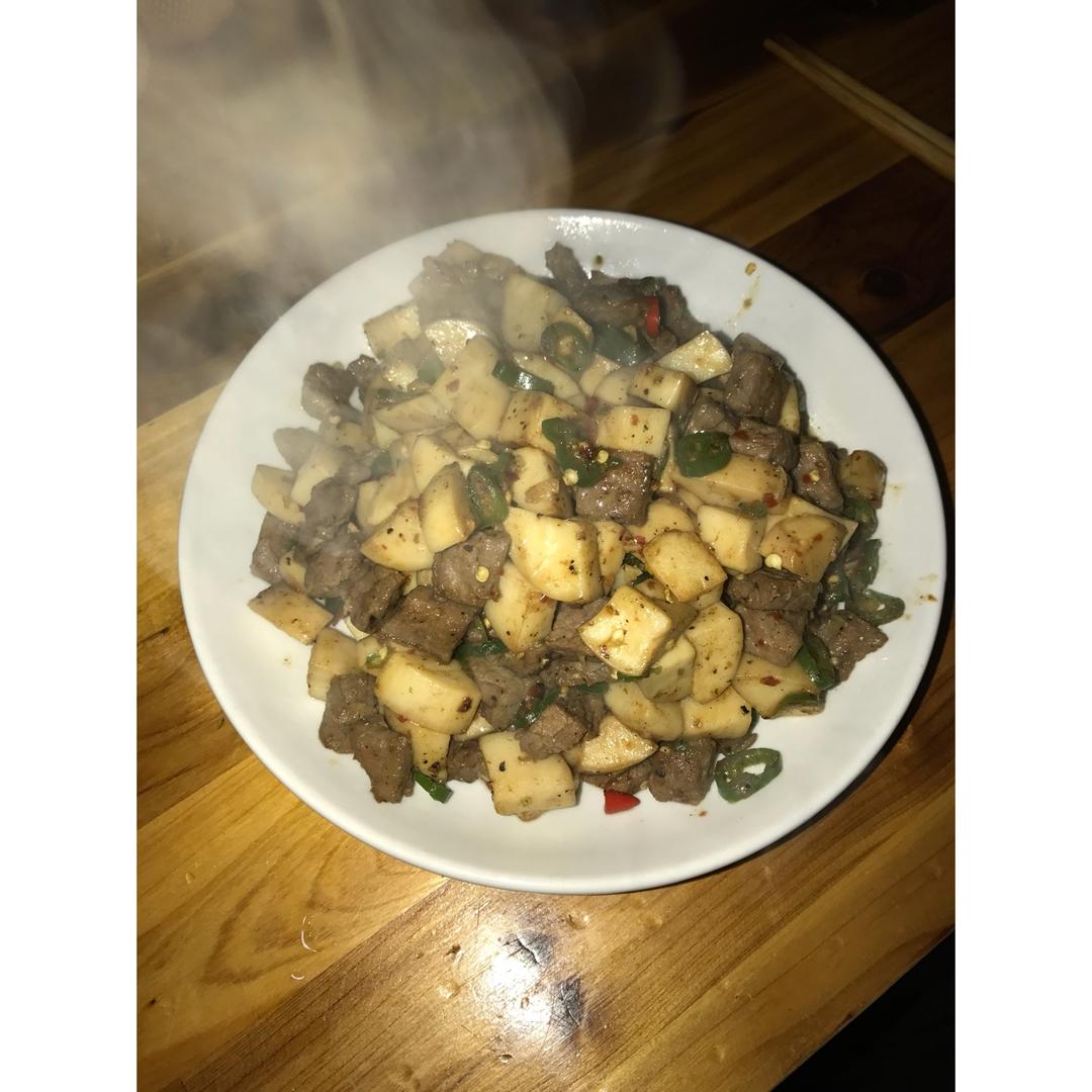 黑椒杏鲍菇牛肉粒