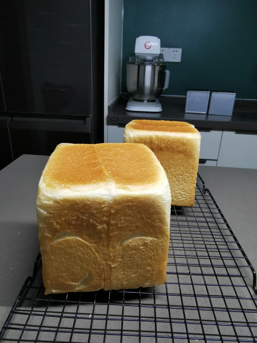 轻奶味白吐司