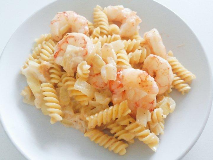 伪奶油蘑菇海鲜面（低脂牛奶版）