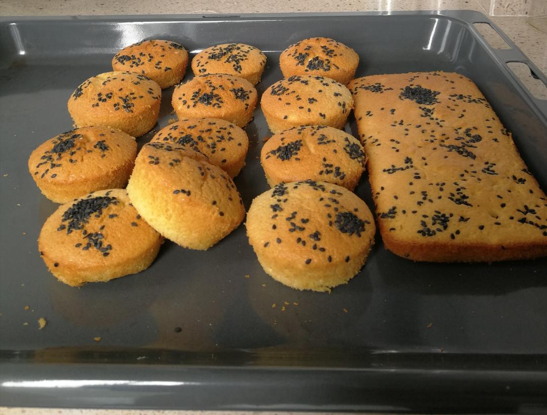 小时候的味道—蜂蜜脆皮小蛋糕