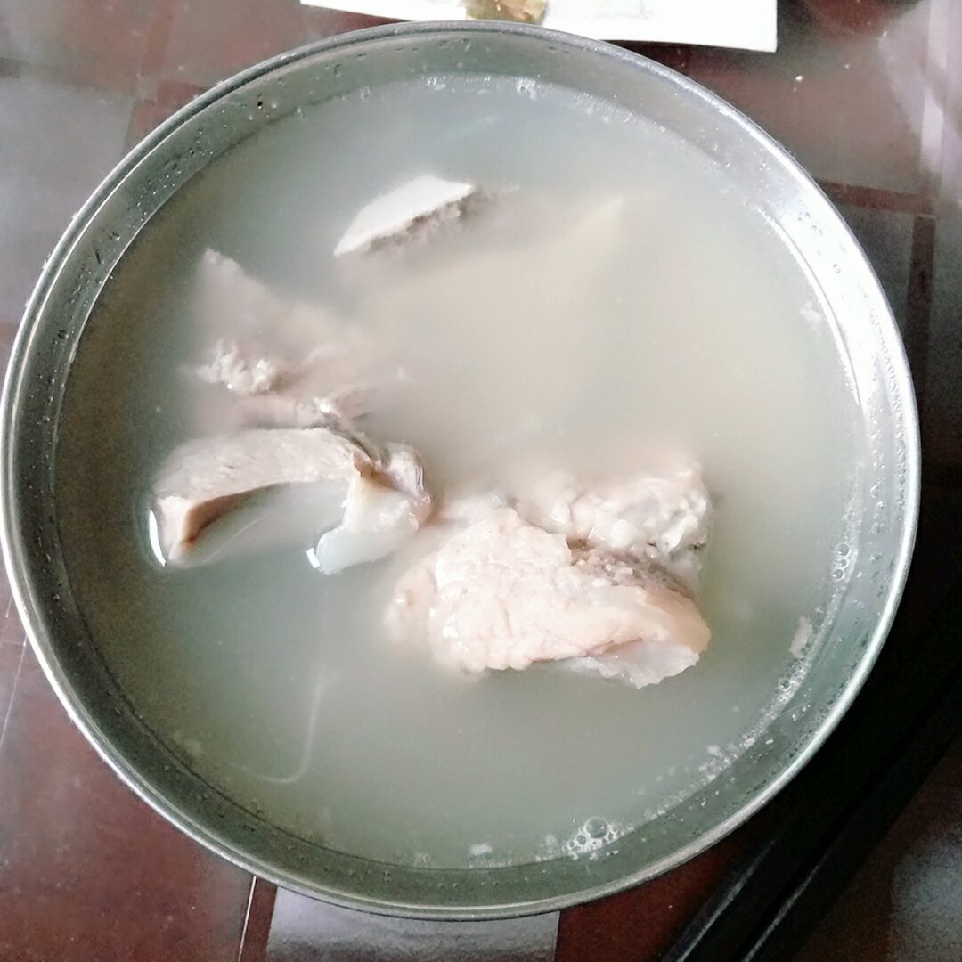 超清淡的扇骨汤