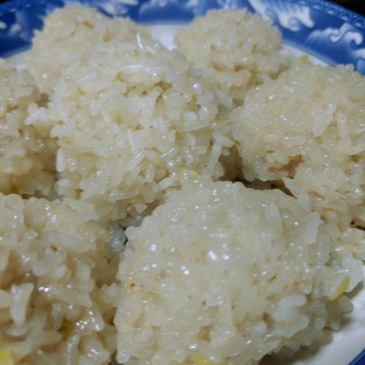 蒸糯米丸子