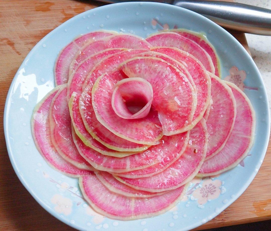 凉拌"心里美"萝卜