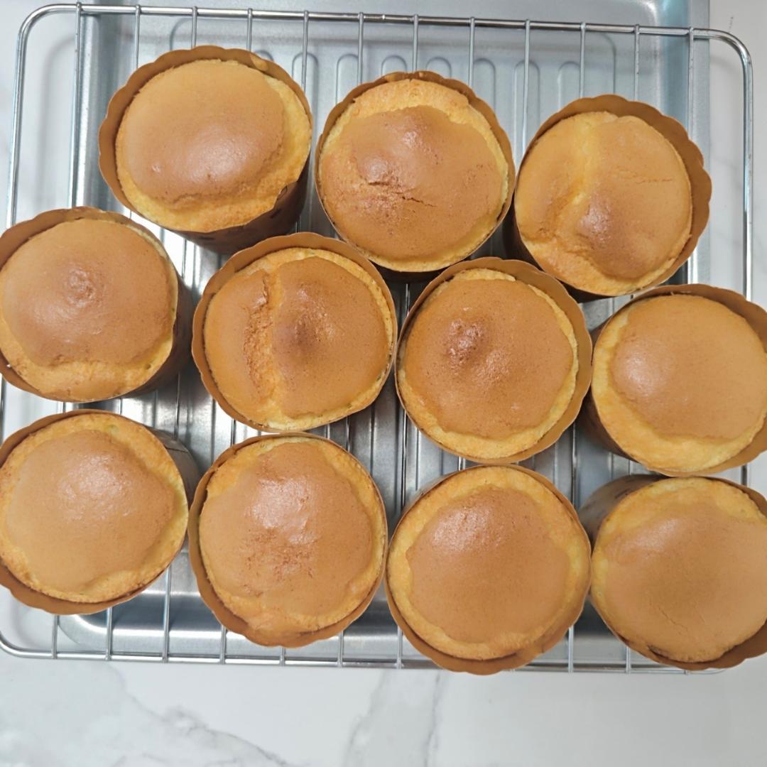 纸杯蛋糕 8寸戚风蛋糕的量