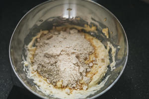红薯板栗芝士蛋糕——六寸圆模，自制杏仁粉的做法 步骤6