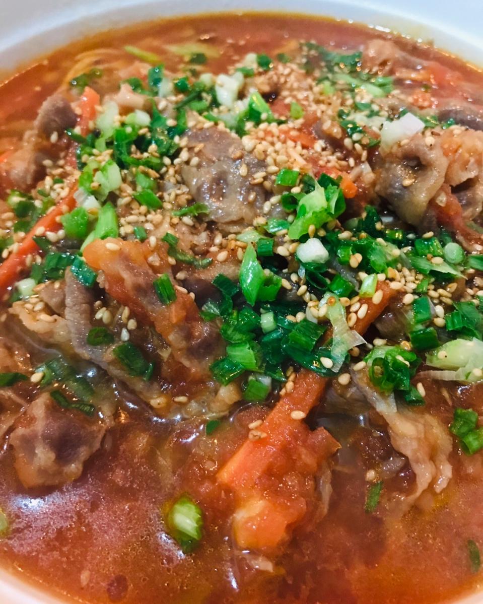 酸汤肥牛