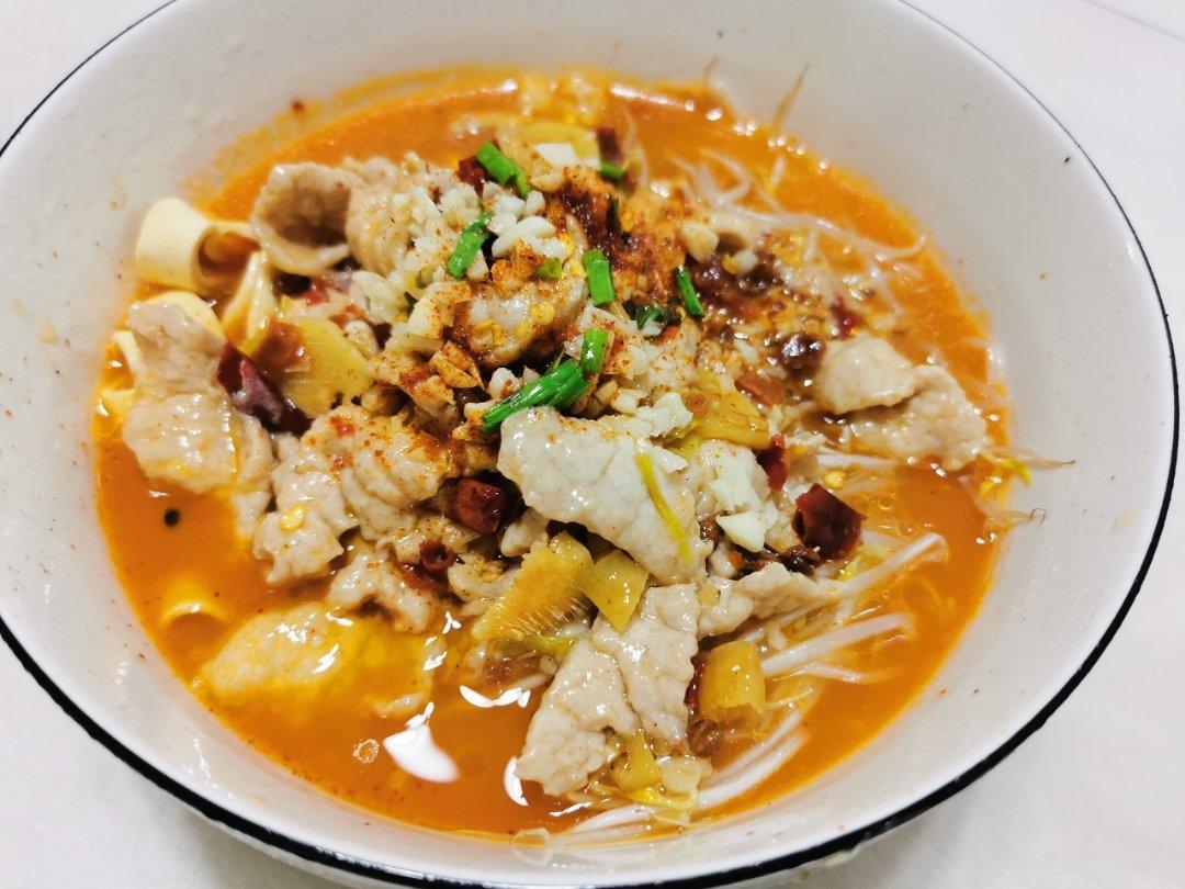 厨师长教你：“水煮肉片”的正宗做法，这味道真的很四川