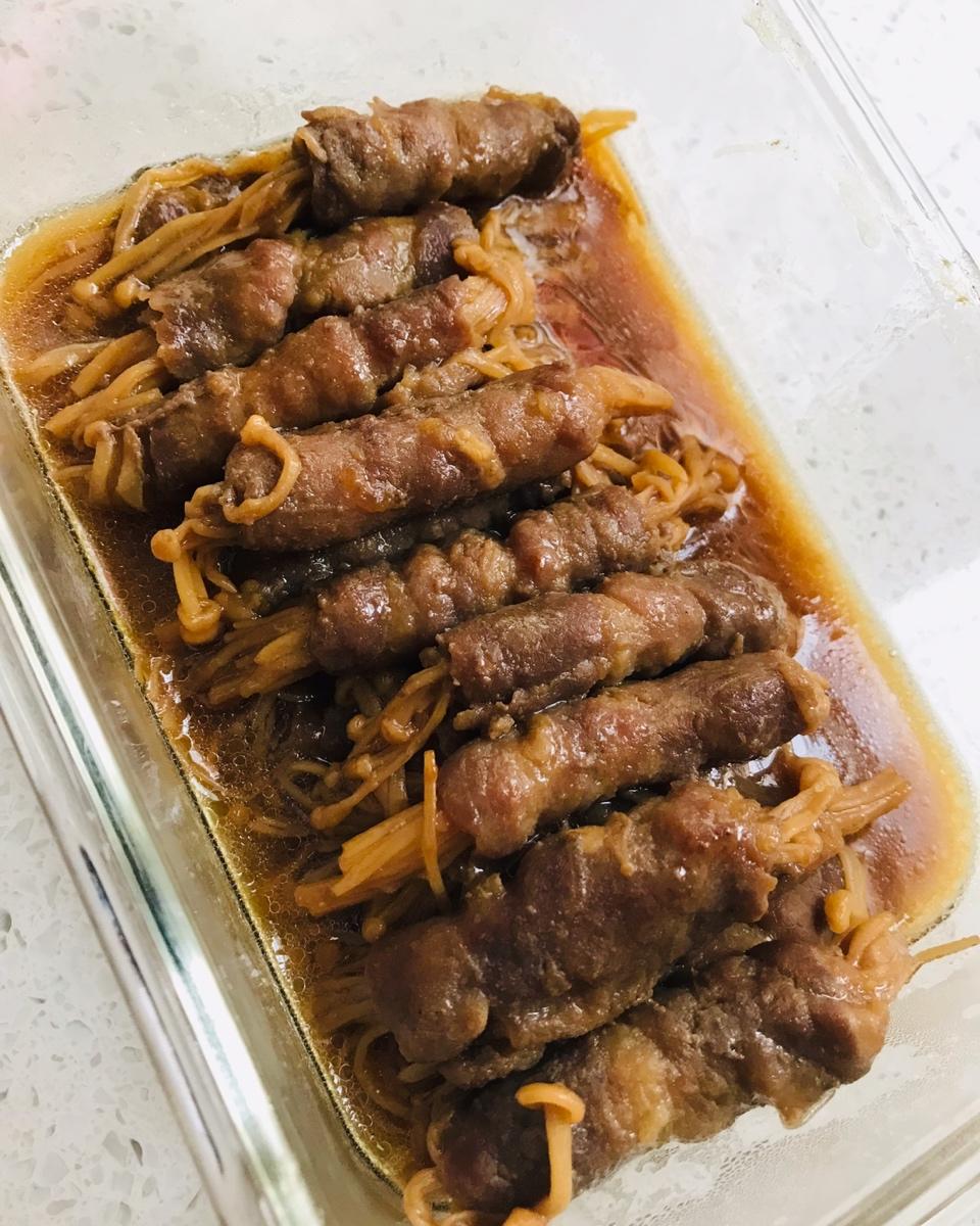 jenny-828做的金针菇牛肉卷