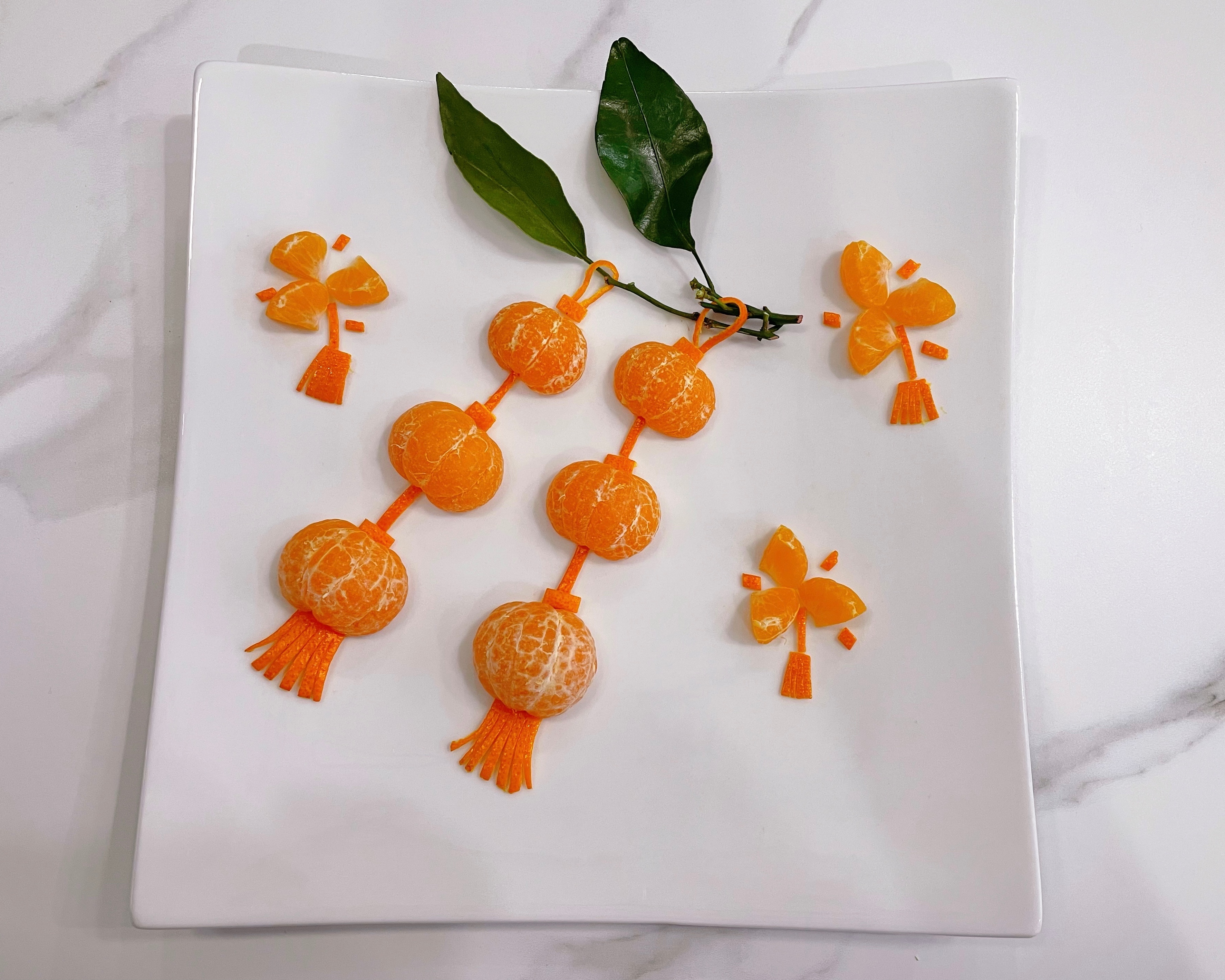新春福气橘子🍊灯笼摆盘-只用橘子，超简单，小朋友的最爱的做法 步骤1