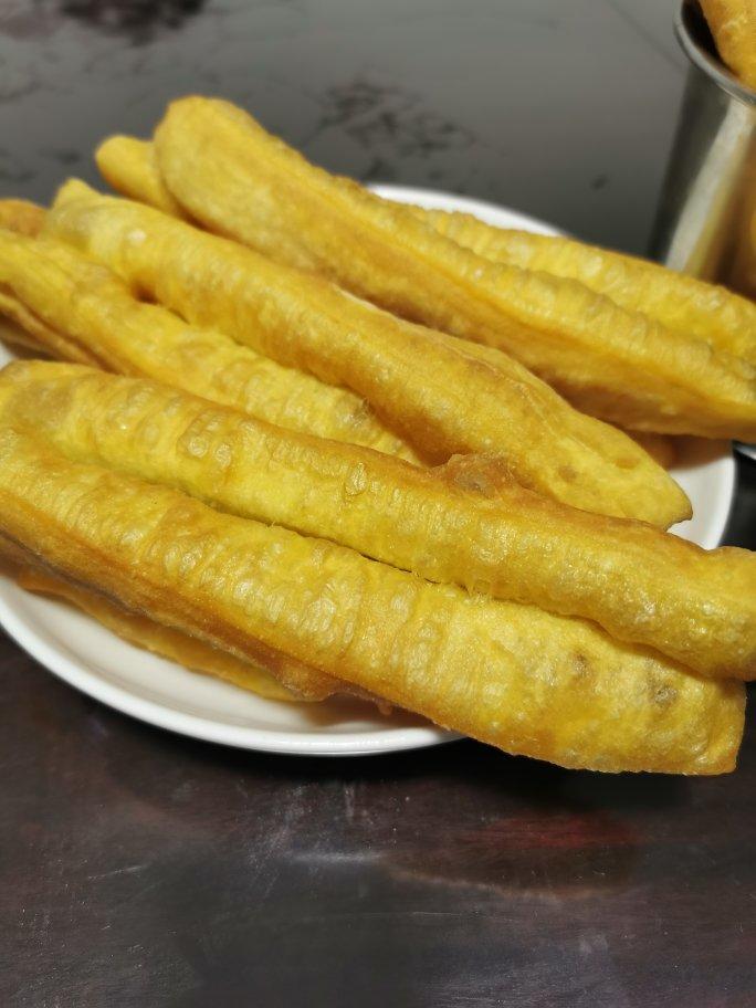 自制蓬松酥脆大油条