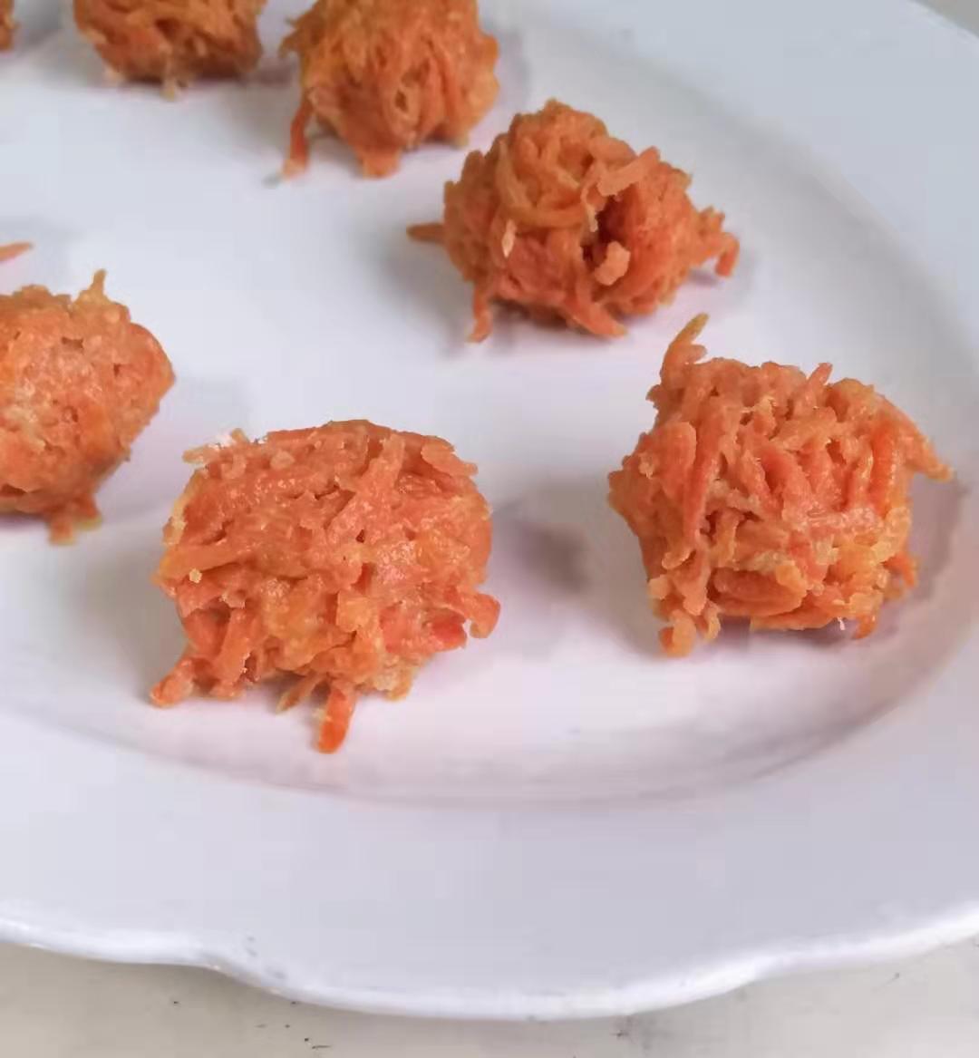 鸟巢丸子（胡萝卜版）（无油素食）的做法