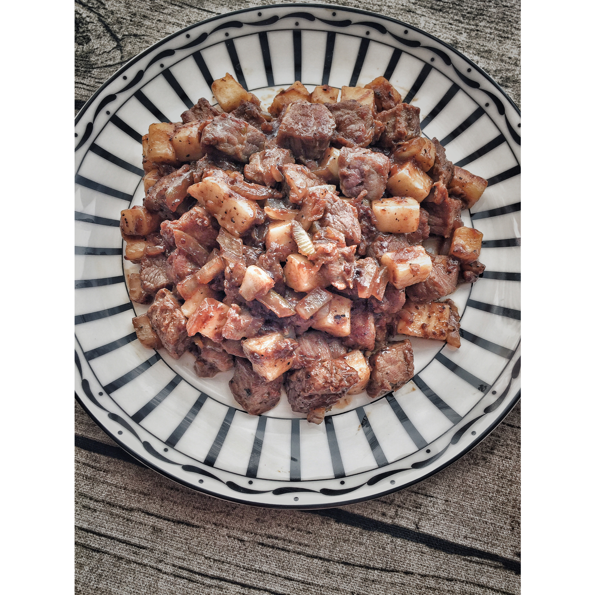黑椒年糕牛肉粒