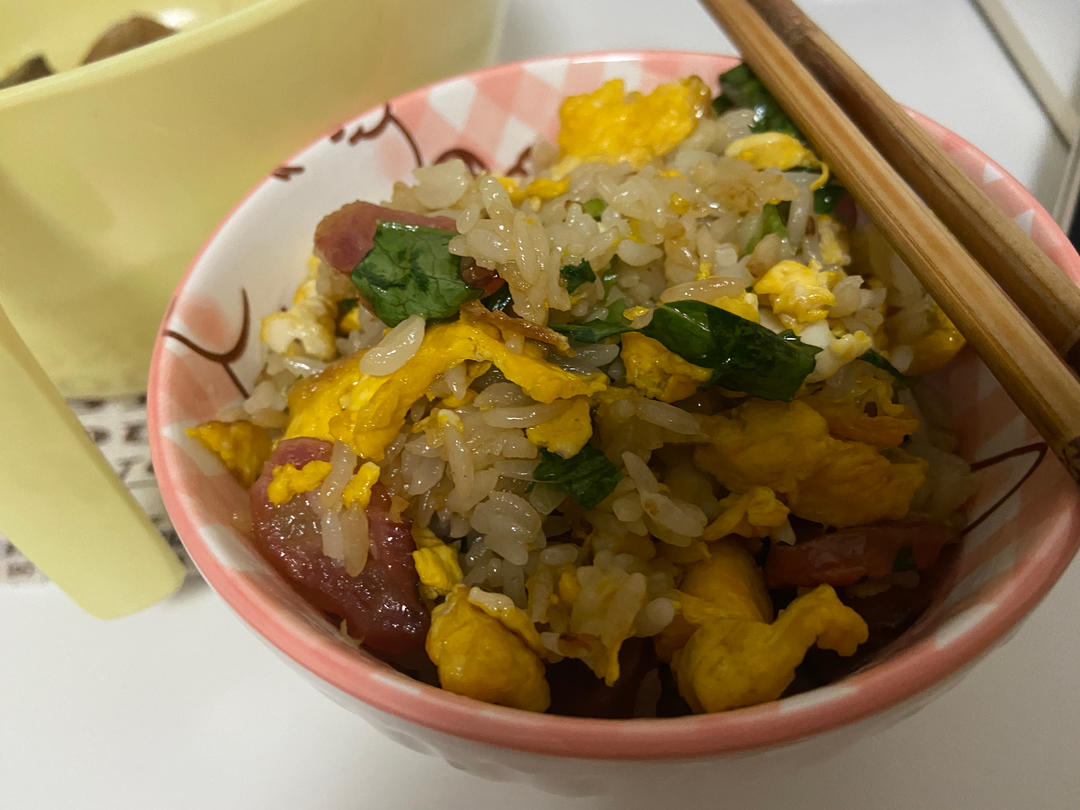 广式腊肠炒饭