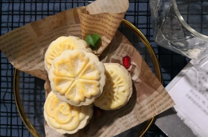 流心奶黄月饼（无吉士粉/转化糖浆版本）【曼食慢语】