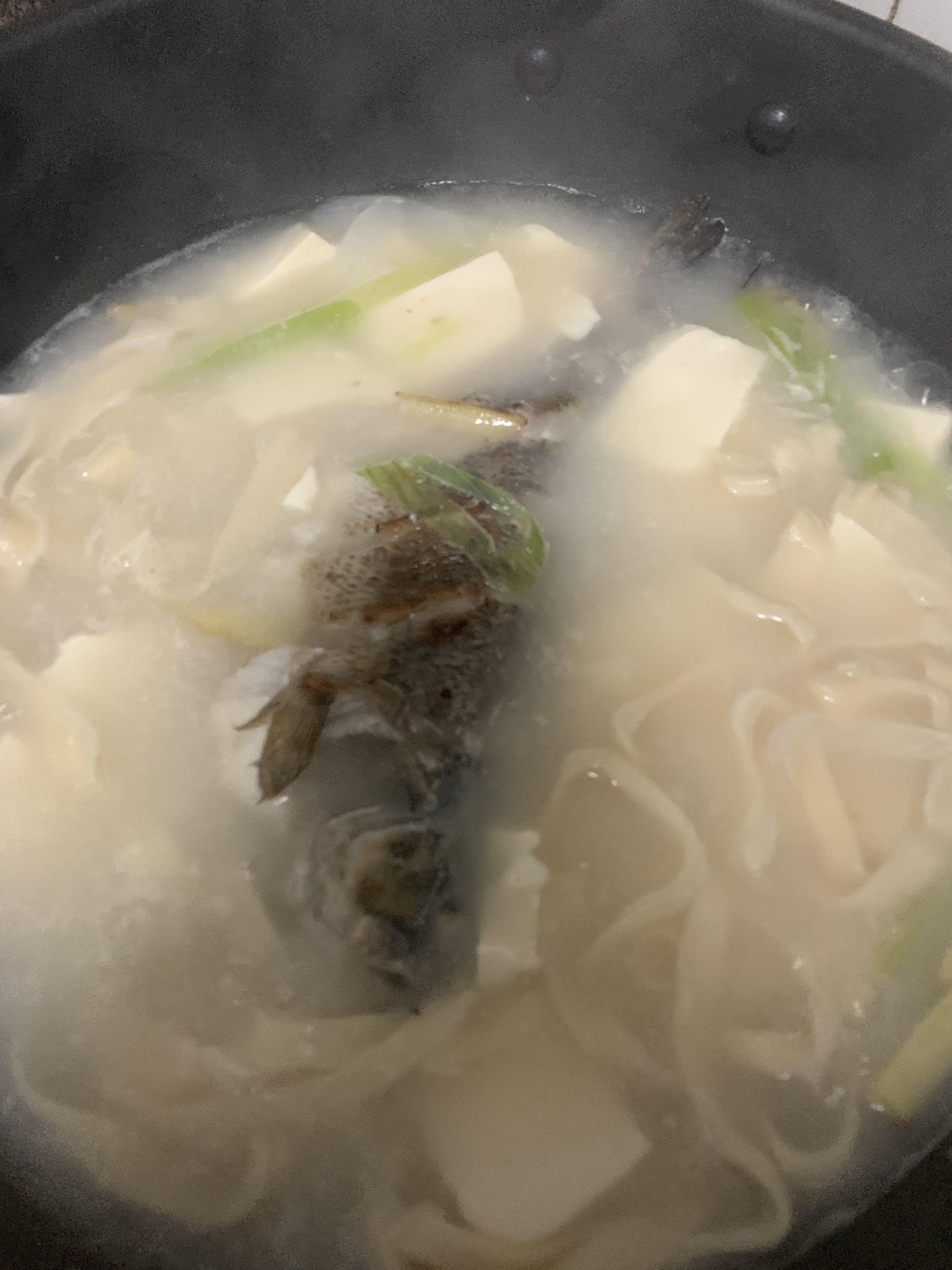 奶白豆腐鲈鱼汤的做法 步骤6