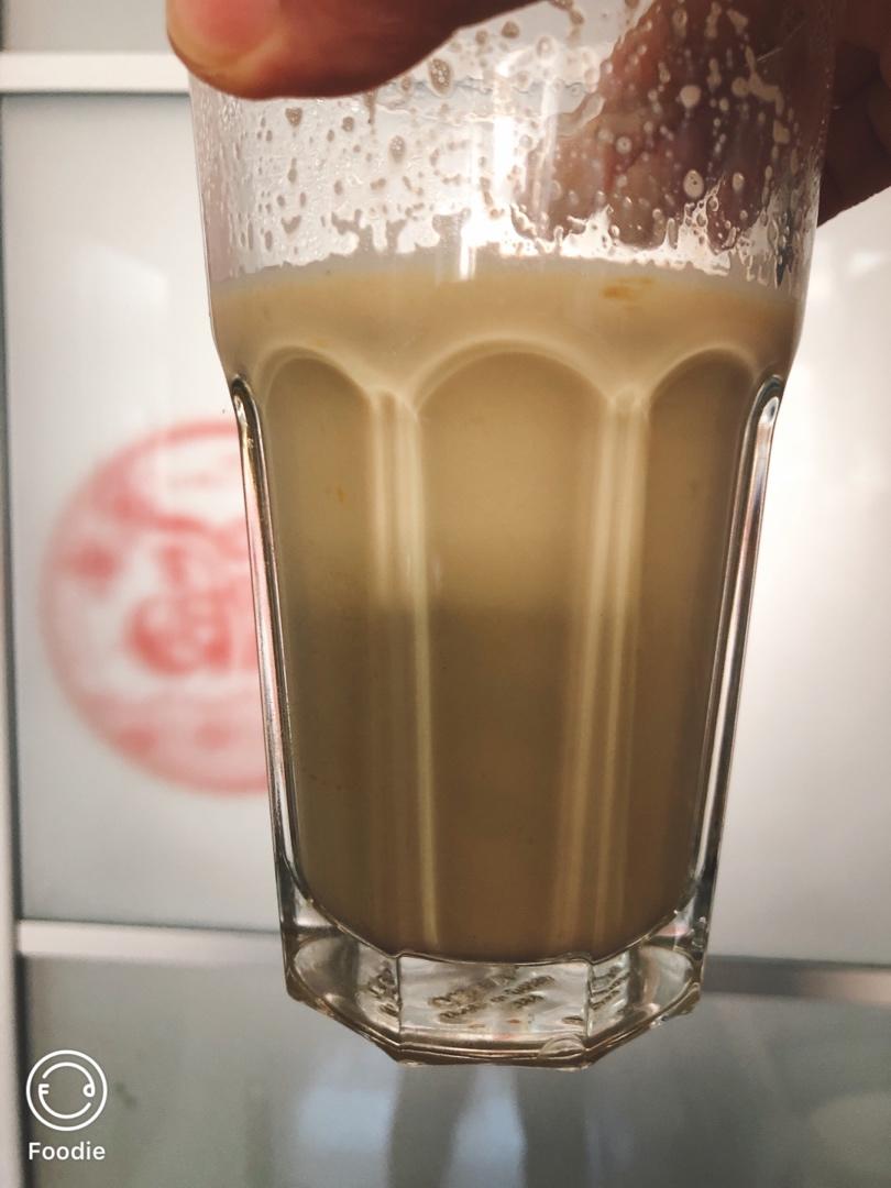 自制醇香奶茶（快手低热量）