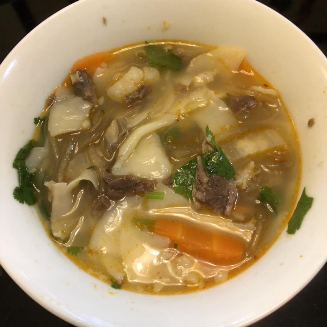 冬日暖暖的快手羊汤面