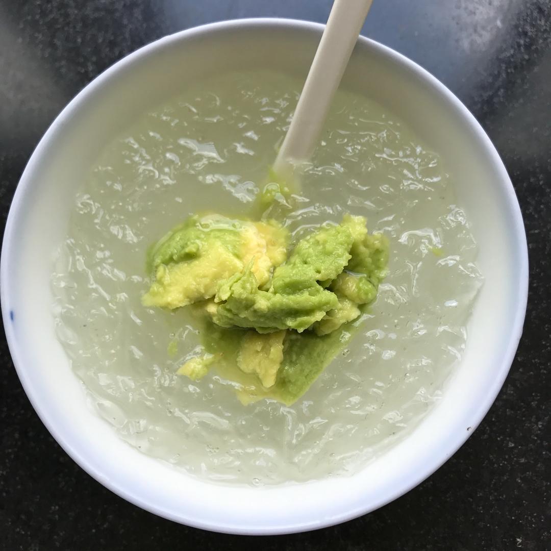 牛油果燕窝