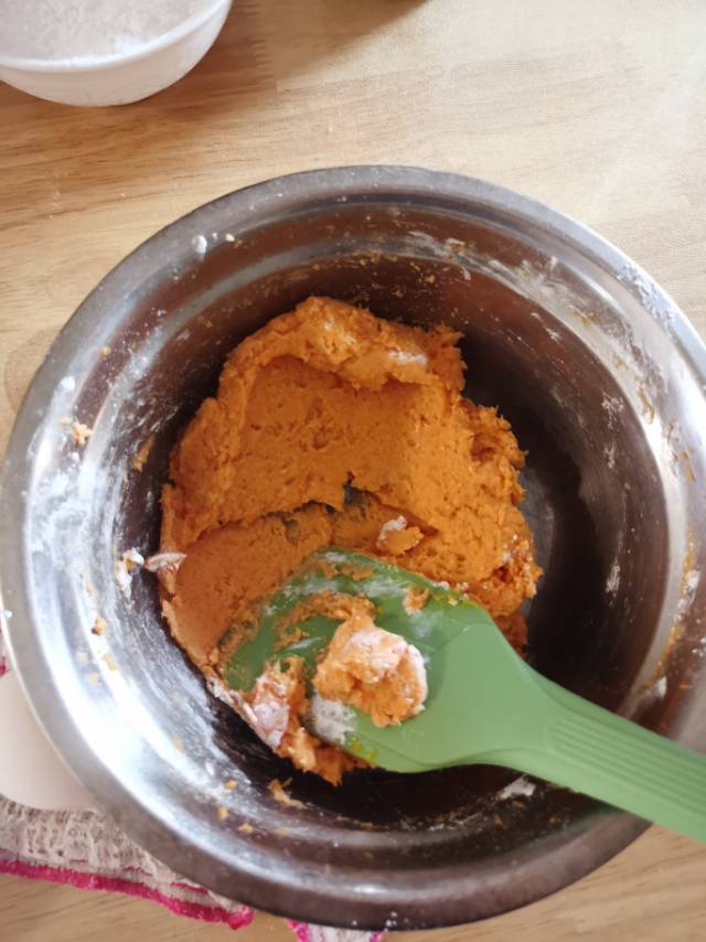 红薯小方，这做法怎么不早点发现…巨巨巨好吃！