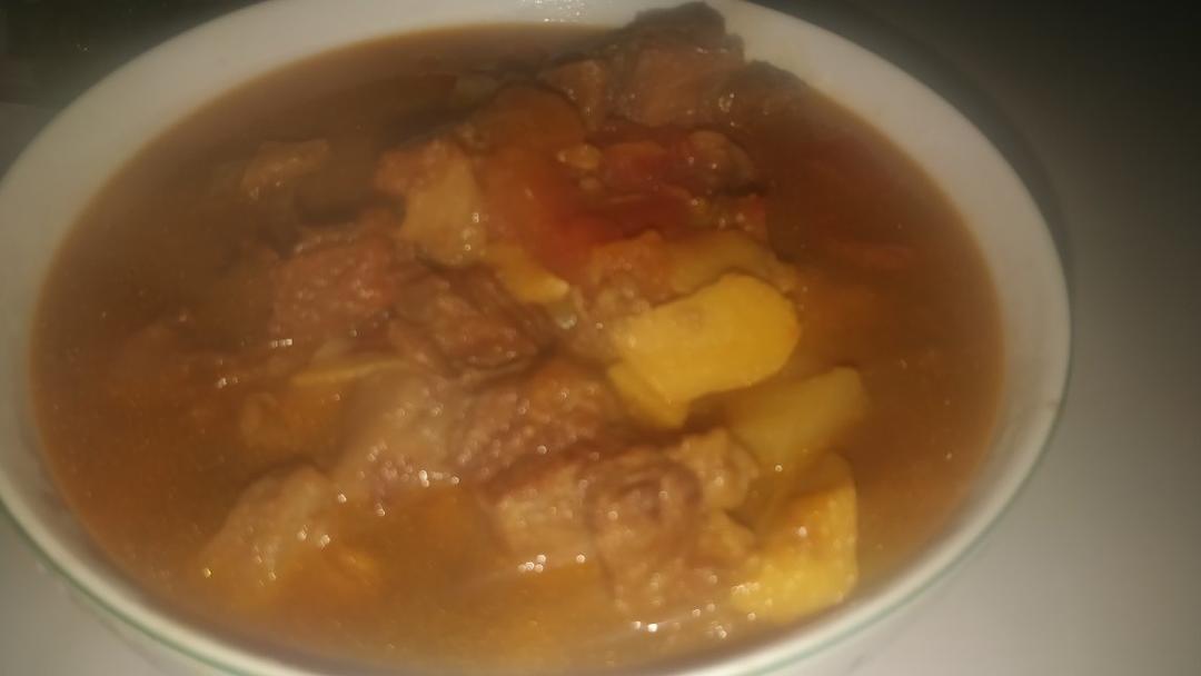 番茄土豆炖牛腩