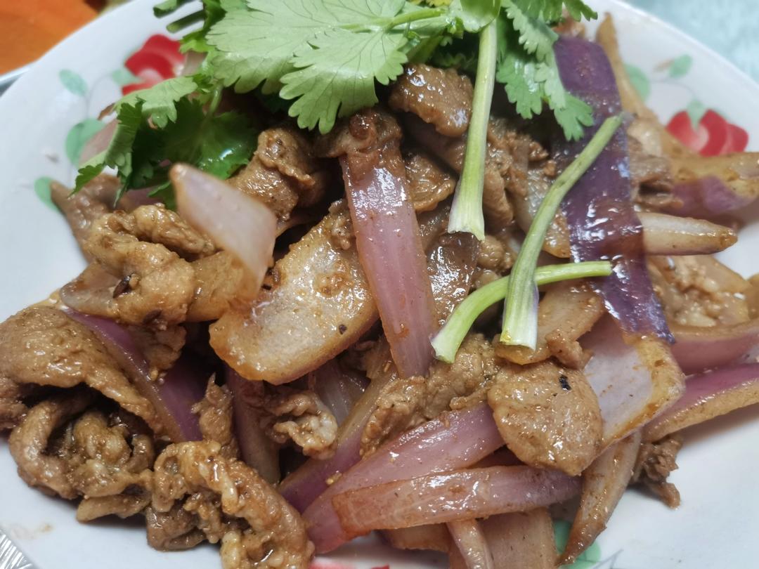 香喷喷的孜然羊肉卷