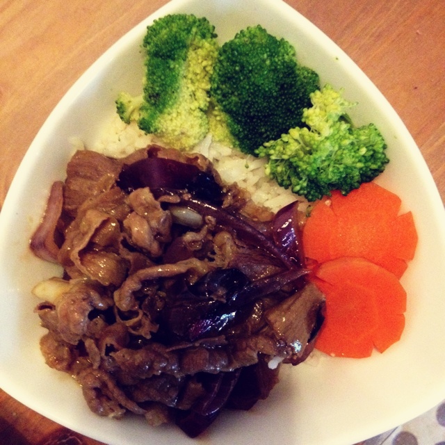 肥牛饭