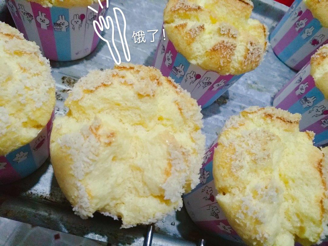 蔓越莓纸杯戚风小蛋糕