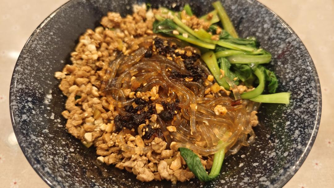 肉末酸辣粉