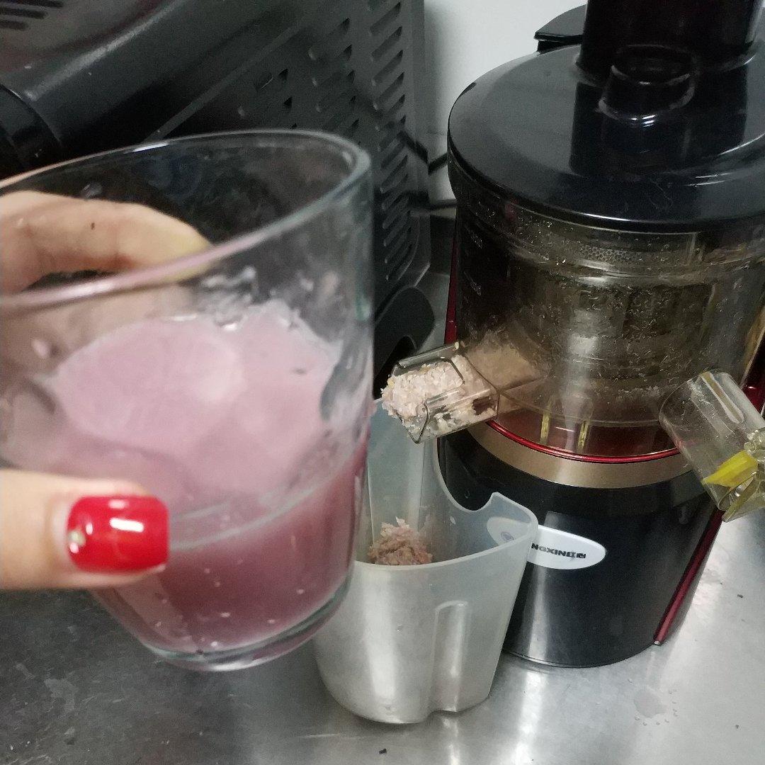 鲜榨石榴汁