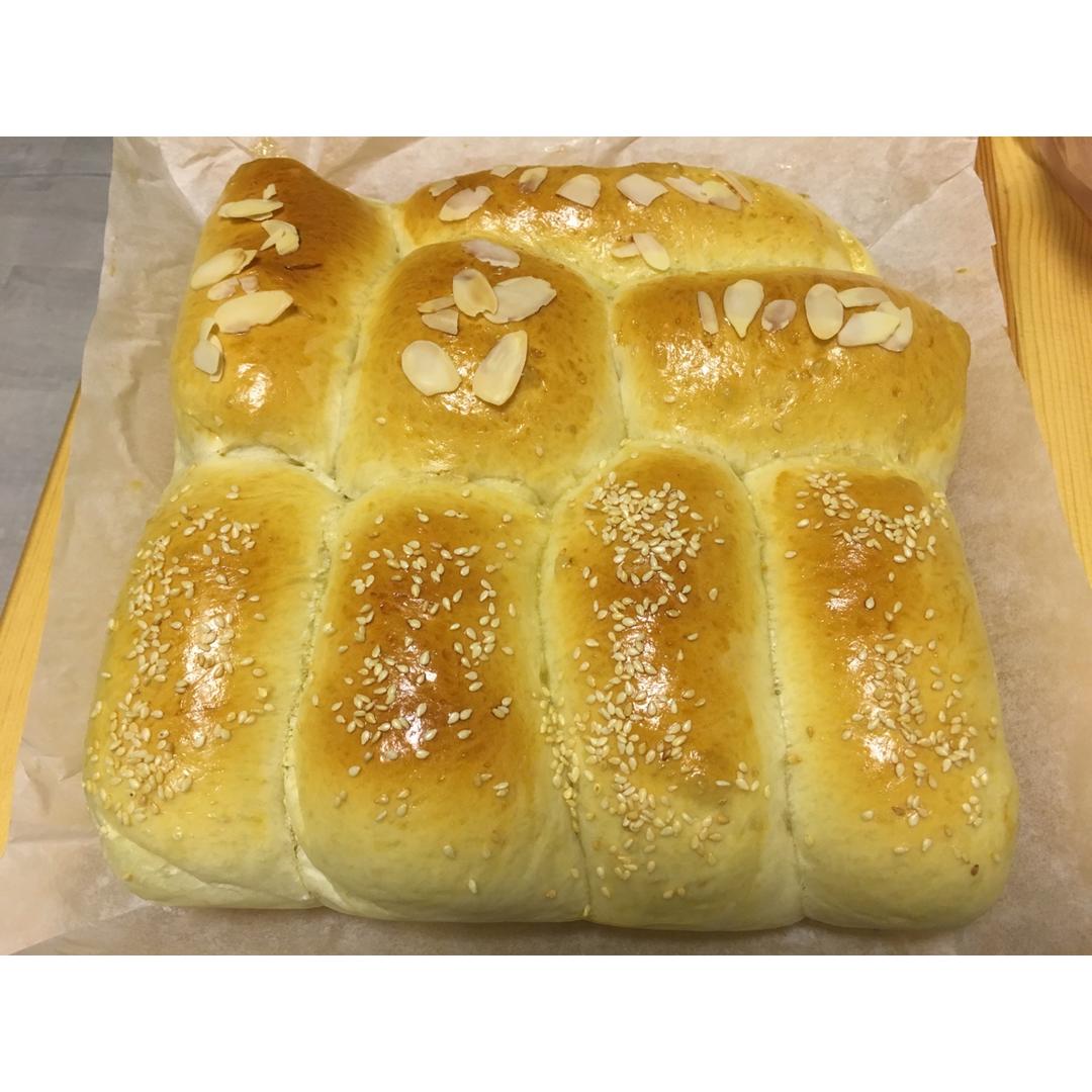 肉松沙拉酱面包（65度汤种）