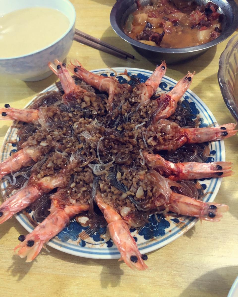 蒜蓉粉丝虾（详细清晰的图文解说）小白必看