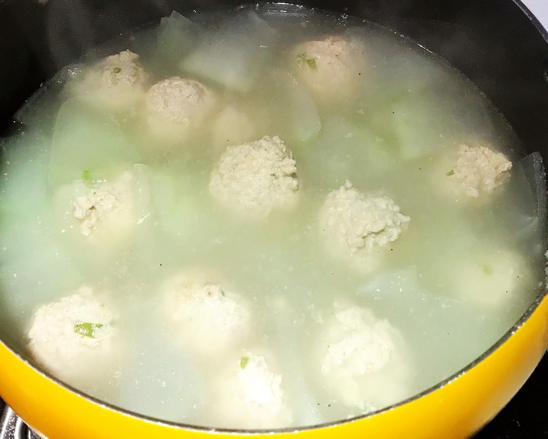 冬瓜丸子汤的做法