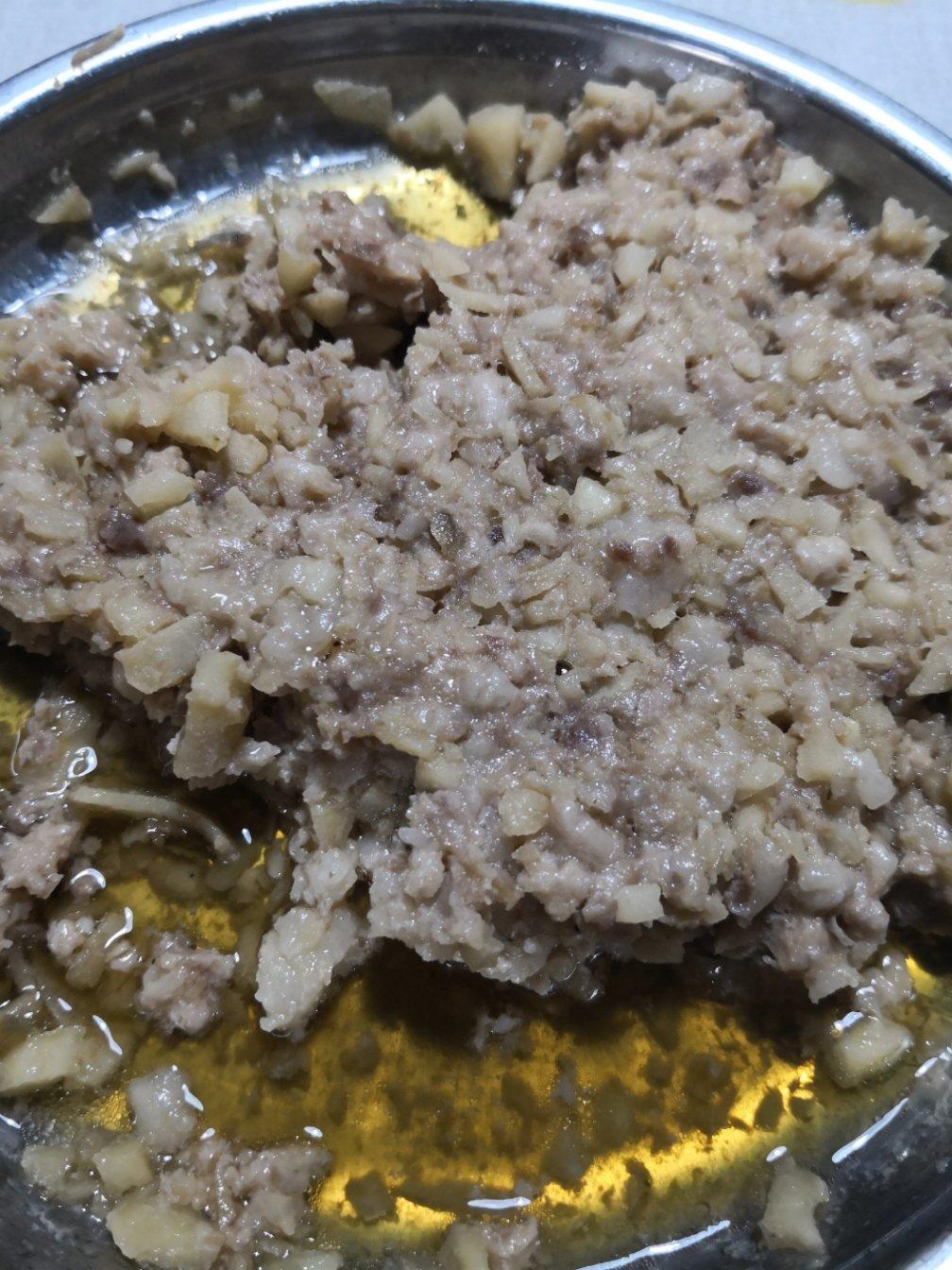 马蹄鲜菇蒸肉饼