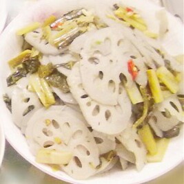 酸菜炒藕片