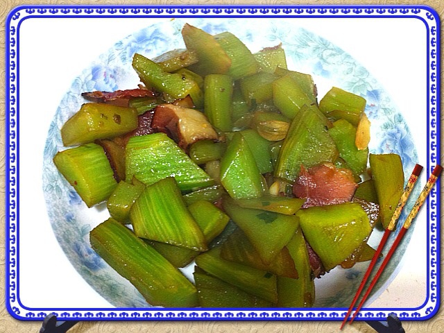 莴笋炒腊肉